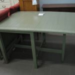 432 2061 DROP-LEAF TABLE